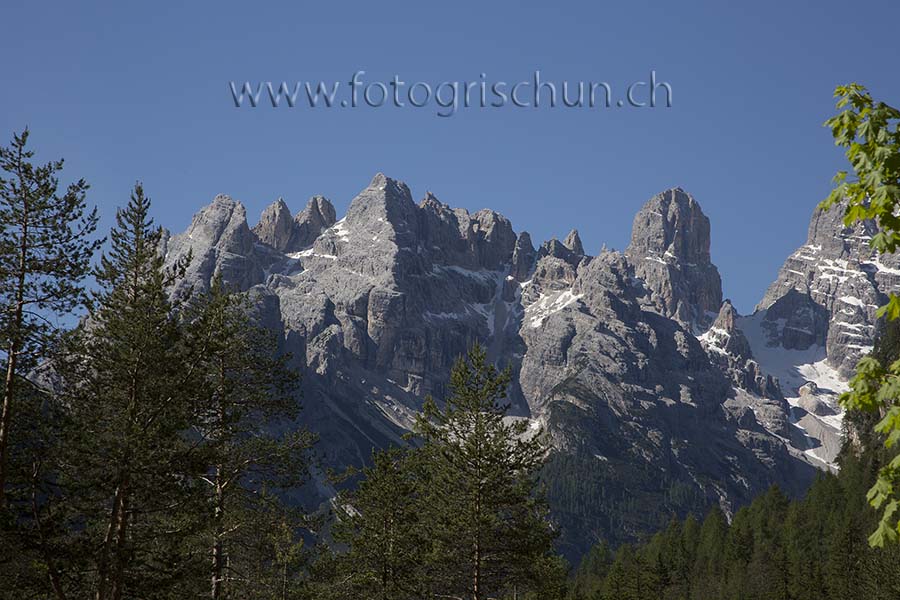 Schliessen von Dolomiten_2.jpg