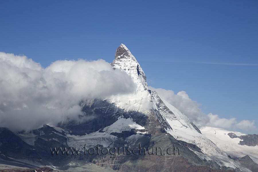 Schliessen von Matterhorn_Wolke.jpg