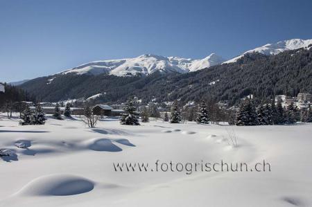 Klick für Originalgröße :Golfplatz_Davos_Winter.jpg